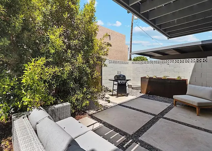 Spacious 3br In Old Town Scottsdale